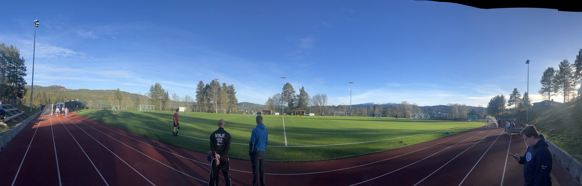 På plass og klar for kampen Vinje - Sannidal!

#fotball #sjettedivisjon #telemark