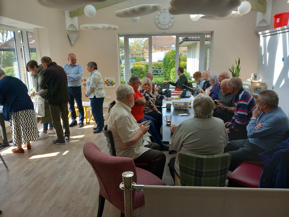 Don't forget, the Operation Veteran 'Pull up a Sandbag' will be at Howdon Community Hub tomorrow morning, 11.00am till 1.00pm, all veterans and their partners are very welcome. Why not pop in? 🤗🙏