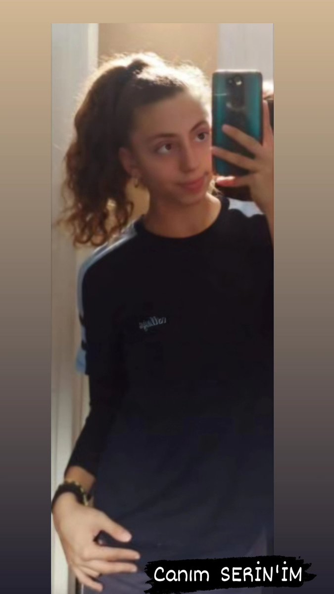 Her gün acı bir özlem varmış bizde, bir de popülist yaklaşımlarla adları yaşasın diye çabalayanlar varmış.  SERİN'İM yaşasın bir yıldız olarak, benim için hiç ölmedi ki zaten,bu olaydan ders çıkarmadıktan sonra neyleyim ben toplumsal şakşakçılığı. 
Güzel,iyi kalpli SERİN'İM,ömrüm