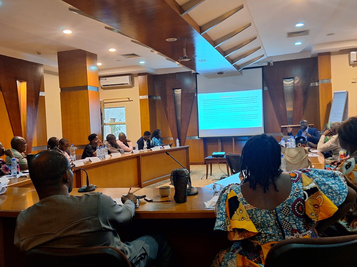 NyariPariola's tweet photo. Empowering civil society in CAR through transitional justice training! Proud of AU/CSVR efforts in building a more just society. #TJTraining #CAR #GIZ-APSAProject https://t.co/9HlPOoA3Cs