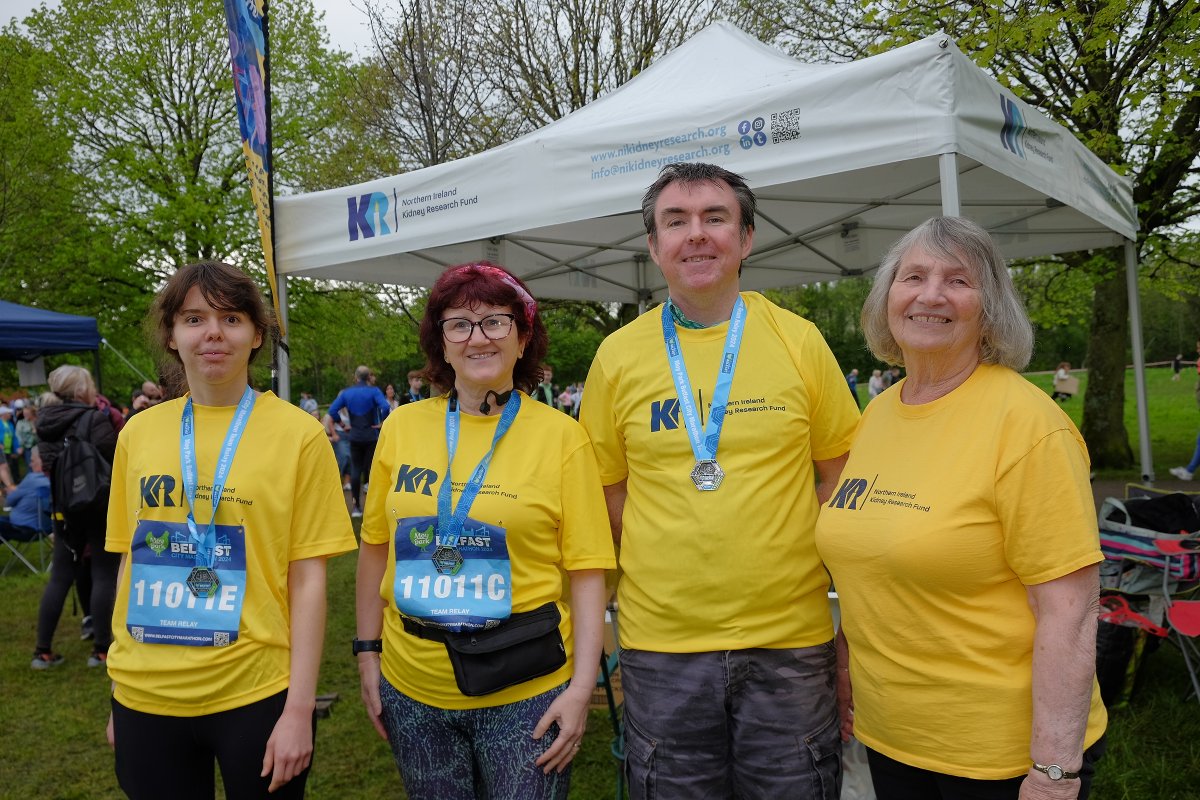 We are so thankful & grateful to the 13 relay teams & 3 runners who took part in Belfast City Marathon on our behalf. Congratulations on taking part 👏We are so amazed at the amount of support we had with people cheering participants on - what a wonderful #KidneyCommunity 💙🕯️