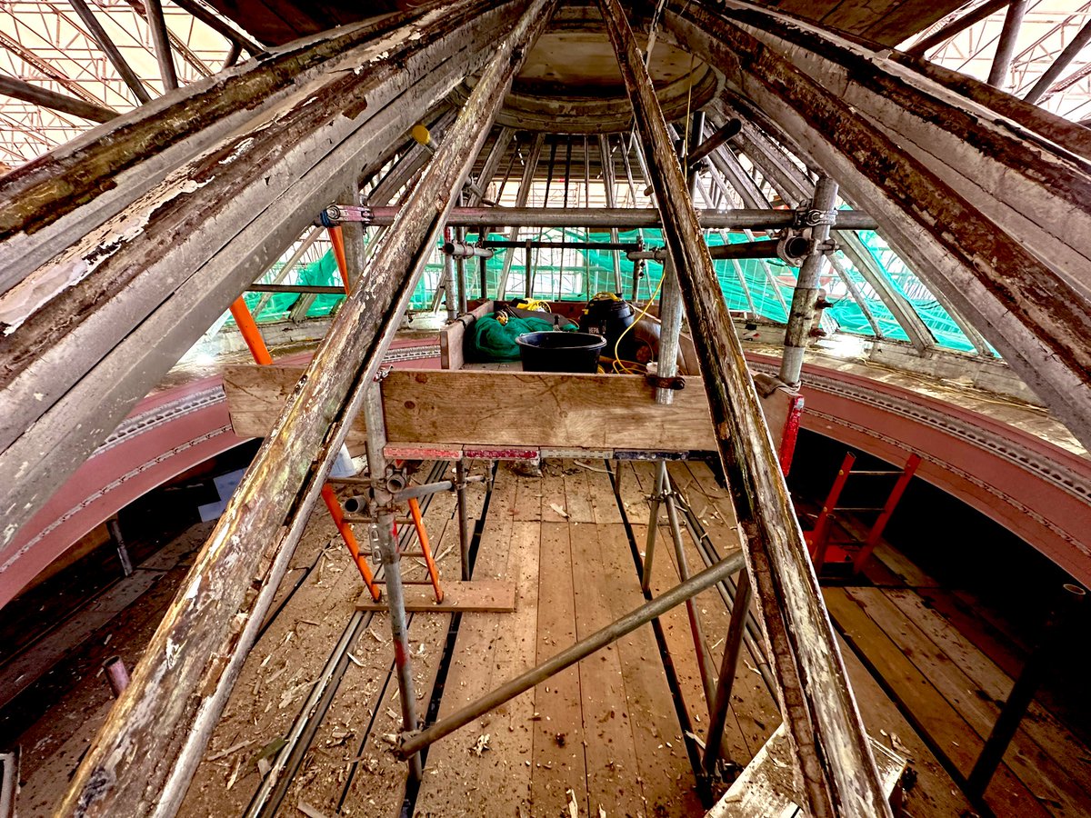 We have discovered during the restoration of the glass cuppola which illuminates the grand staircase at #HaighHall that it is made from 4 different metals; bronze, copper, lead & iron, the metals seen for the first time in over 75 years🏛️An incredible future for #HaighHall