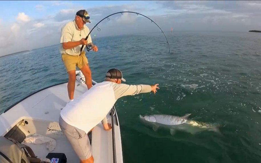 A behind-the-scenes adventure of Shallow Water Angler Magazine's staff while cataloging a 30-year obsession with chasing the 'Silver King', a.k.a tarpon. Full video via Florida Sportsman Magazine: bit.ly/3UE6pDJ #FindYourAdventure #TheReelLife #fish #fishing #tarpon