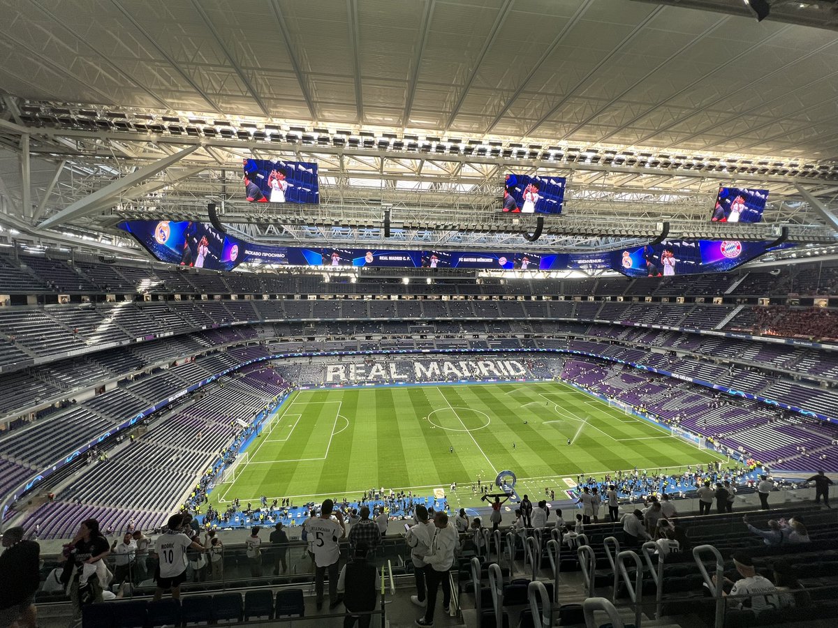 #8May | Ya dentro del Bernabéu con @CDeportivaES. 🔥Última noche de Champions de la temporada en la casa del Real Madrid.