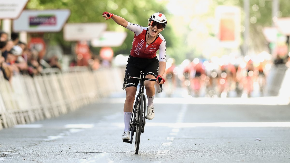 Incredible stuff! VICTORY for Hannah Ludwig and @TeamCOFIDIS at the Navara Women's Elite Classic in #Pamplona 🔥 🚴‍♀️ 795 Blade RS 📸 @GettyImages #lookcycle #cyclingcommunity #femalecycling