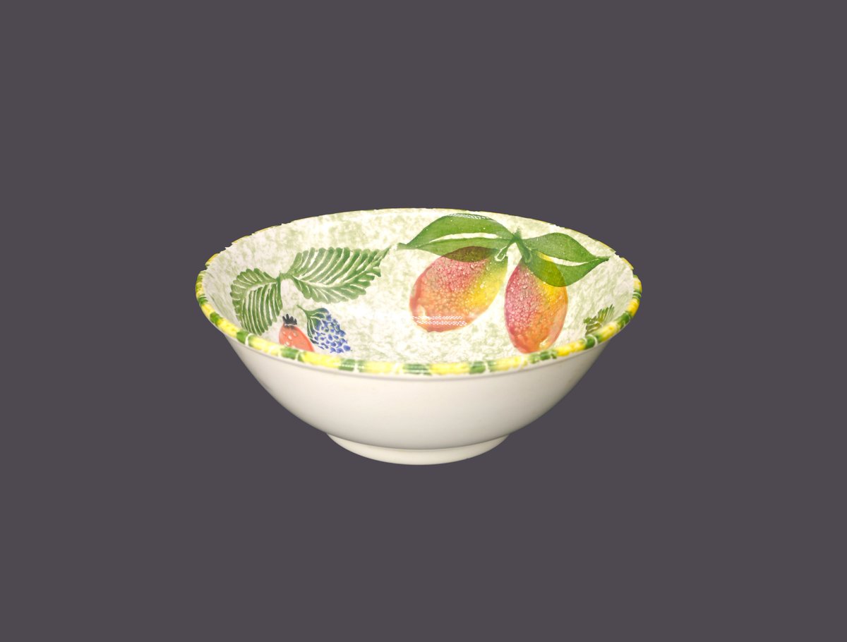 Ceramica Regina | Vietri Umbria round pasta or salad serving bowl made in Italy. Oranges, berries, sponged green. etsy.me/4bckUEG via @Etsy #BuyfromGroovy #antiqueshop #tabledecor #tableware #servingbowl #pastabowl #saladbowl #CeramicaRegina #Fruitandberries #EtsySEllers