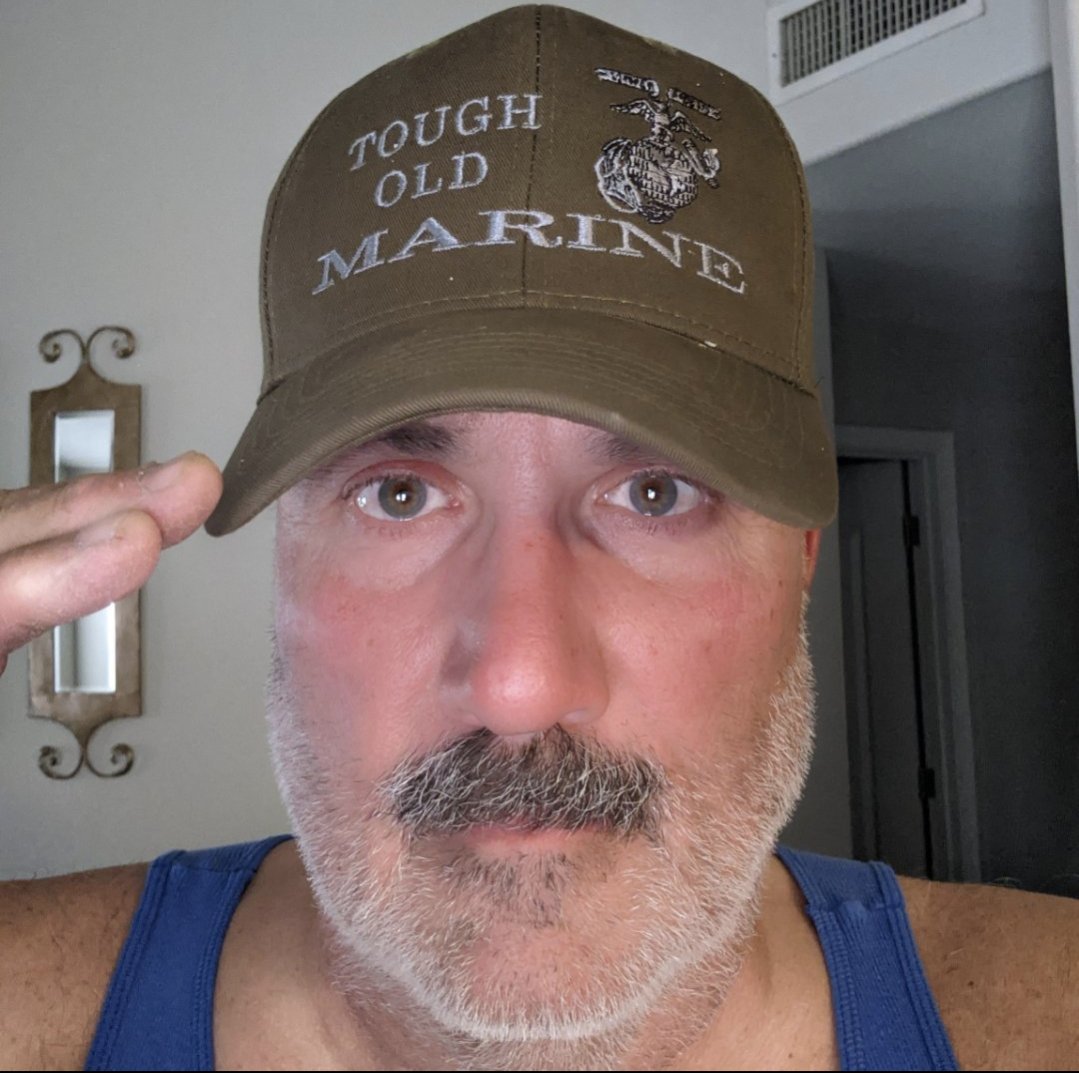 @SarahIronside6 I'm Dave, Old AF Marine Veteran who Honors his Oath of Enlistment!! And I'm Surfing the #BlueTsunami this Nov.!!!
#VoteBlueToSaveDemocracy 
#VeteransAgainsttRump