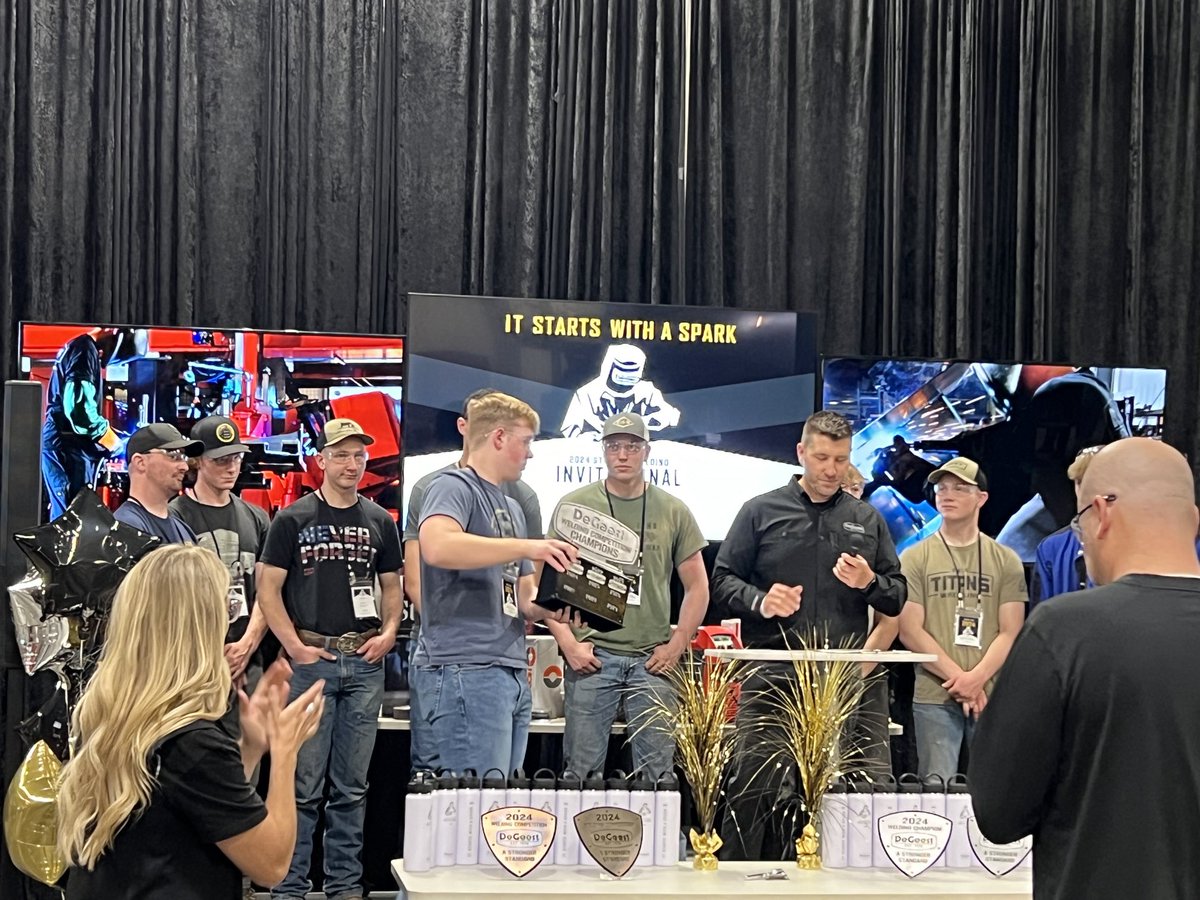 Tea Area School District tweet media