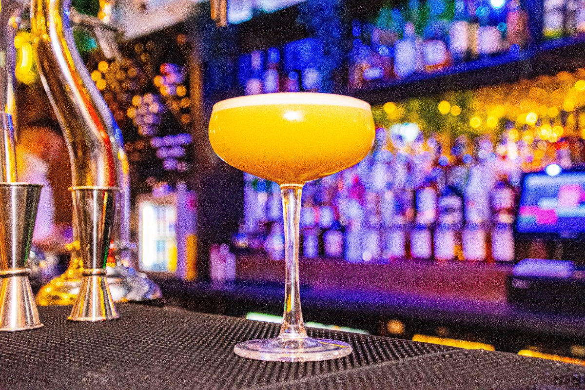 📅 This Thursday, get ready for an unforgettable experience at The Glasshouse!  🍸💥 Challenge our talented mixologists and discover your new favourite cocktails!  🌟 It's a night filled with creativity and delicious drinks that you won't want to miss!  See you there!