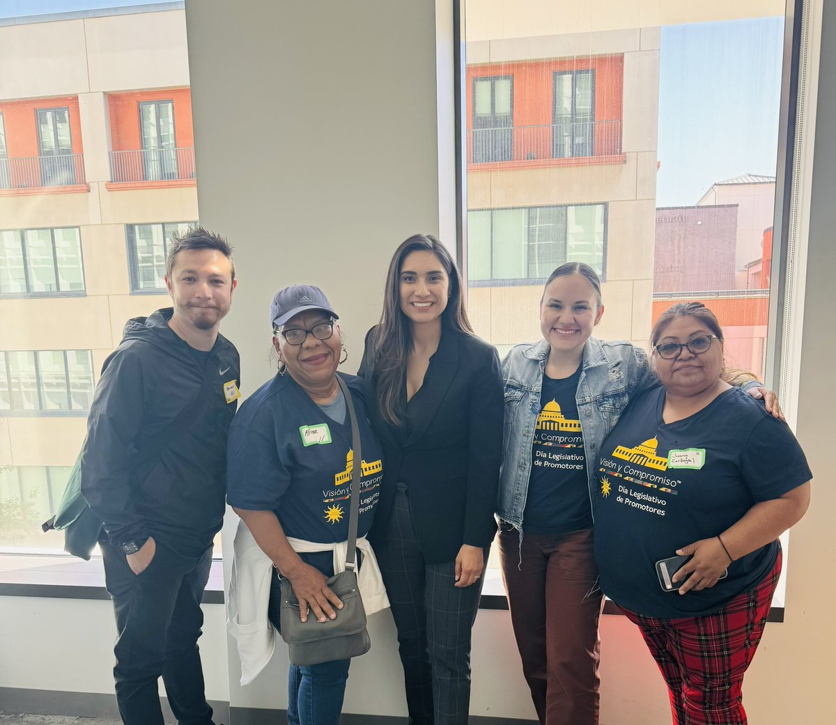 I was thrilled to meet with @promotorasvyc to discuss the work promotores do across California! Promotores serve as liaisons between their communities & healthcare or social service providers by building trust & using cultural competency to build a healthier California. #AD58