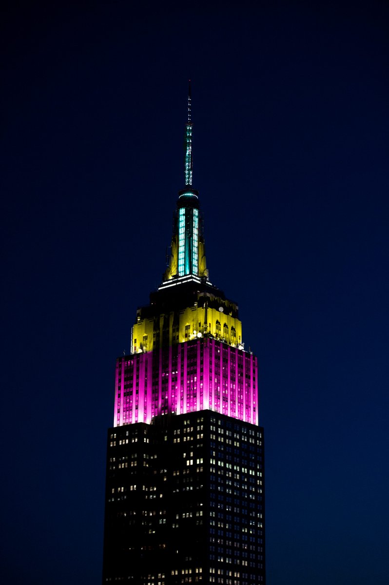 Shining tonight in honor of Children's Mental Health Awareness Day with @kidsmhf Text CONNECT to 274-16 to get alerts on our Lights! Watch tonight's lighting here: esbo.nyc/xm5