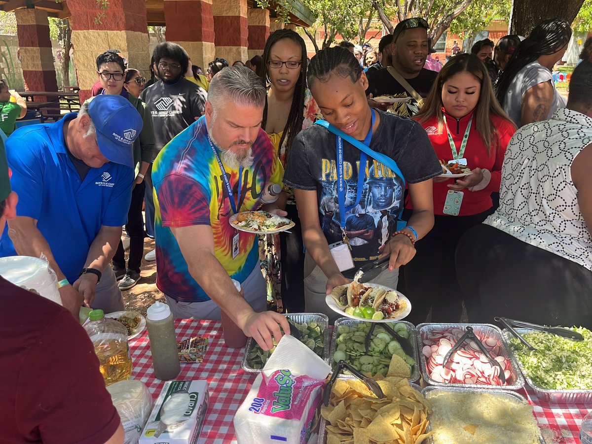 🎬 Lights, Camera, Engagement! 🎥 Our YDP Spring Engagement at Lied Memorial Clubhouse was pure Hollywood magic! From art to games, we celebrated our awesome team and a fantastic school year! Plus, an epic Taco Truck for lunch! 🌮🤩 #BestPlaceToWork