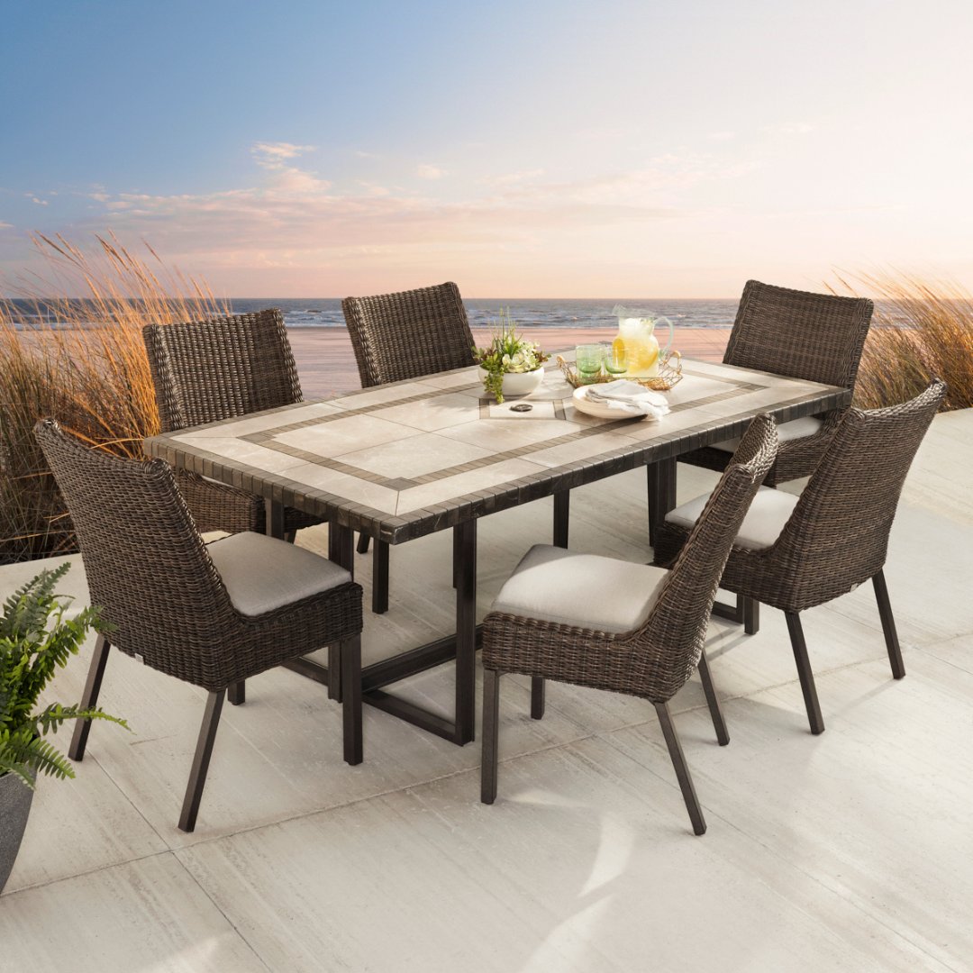 The beauty of spring makes the perfect backdrop for outdoor dinner parties! Featuring the Agio McKinnon Collection, the Agio Veranda Collection, and the Agio Portland Collection all available exclusively at @costco: bit.ly/3Qs4gIw