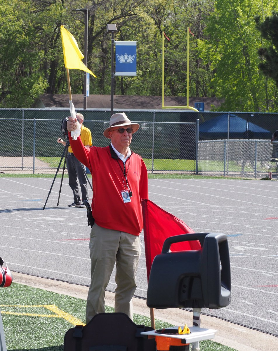 Thanks to two of the best in the business -- Russ Schmeichel and Tom Fischer -- for working as starters for today's Class 4A Section 7 True Team track and field meet at Hopkins. #ThankARef @MSHSL_Officials