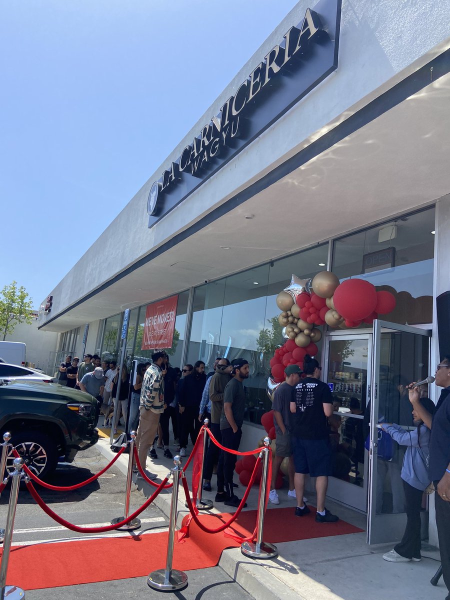 What a first day! Costa Mesa showed tons of love!! We are officially open and serving you high quality meats and food!!