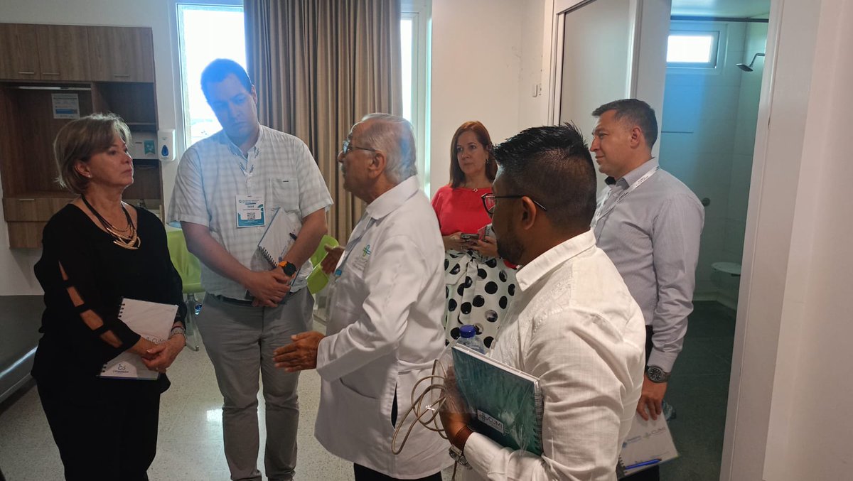 Como destino, #Montería recibió a los conferencistas internacionales del Encuentro Nacional de #TurismoMédico con sus ejemplos de gestión exitosa del sector salud vinculables a la cadena turística: la Clínica Oncomédica Auna y la Clínica Universitaria de Medicina Integral (CUMI).