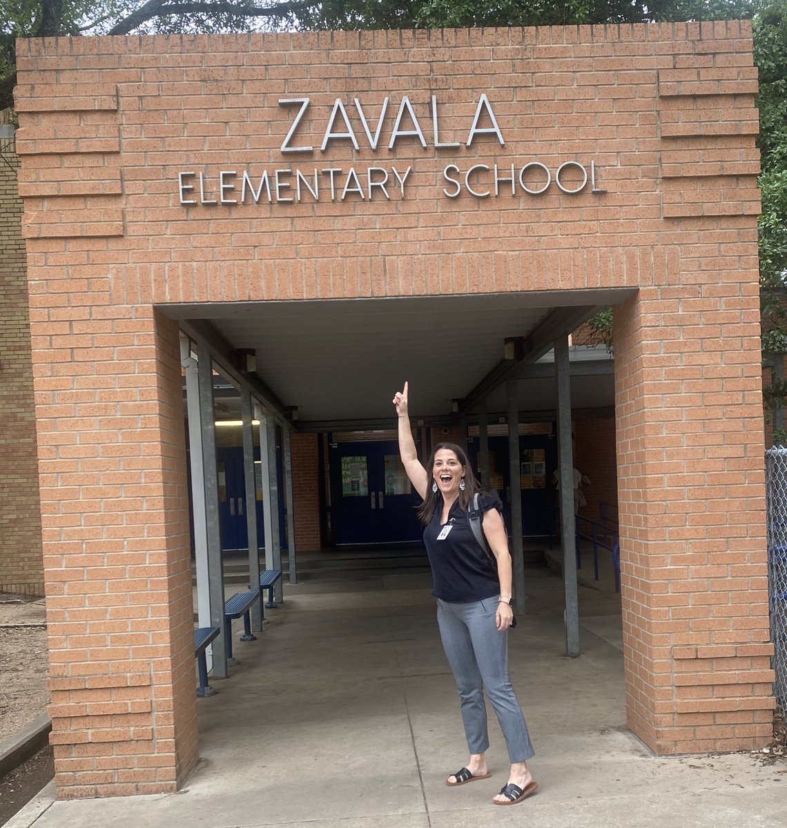 Jennifer Jones tweet media