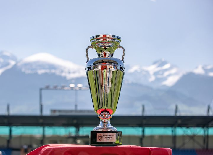 🇱🇮🏆 FC Vaduz of Liechtenstein have become the first club in world football history to win their primary domestic cup competition 50 times. Vaduz, who beat FC Triesenberg to reach half a century, have been in every final since 1995 & last failed to win the competition in 2012.