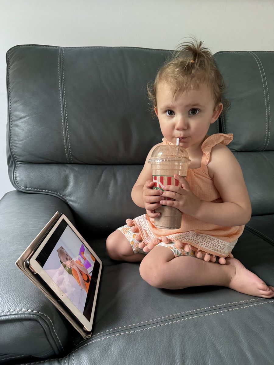 Living her best life with PopPop and Aunt Kristen today 😂