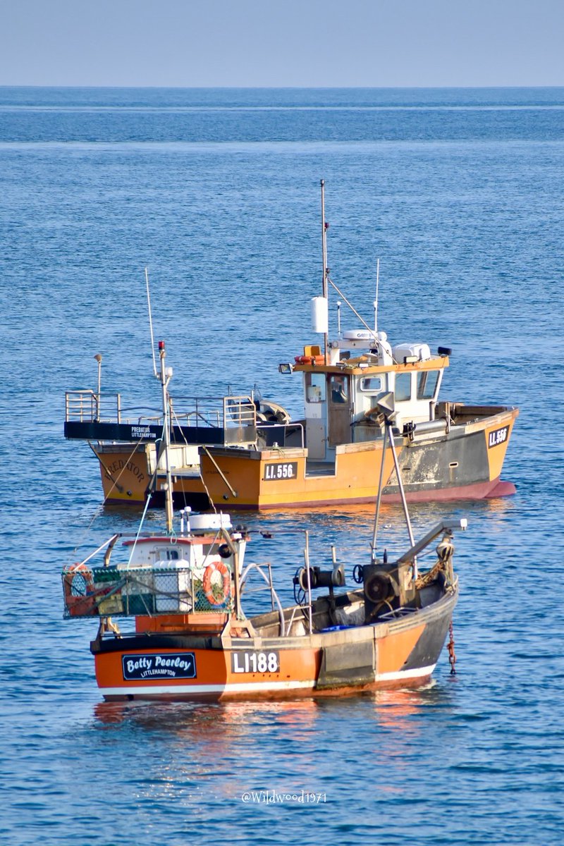 Two of the Selsey fishing fleet @PONewsHub @greatsussexway @ExpWestSussex @VisitSEEngland @BBCSouthWeather @itvmeridian @BBCSussex @ThePhotoHour @VisitSelsey