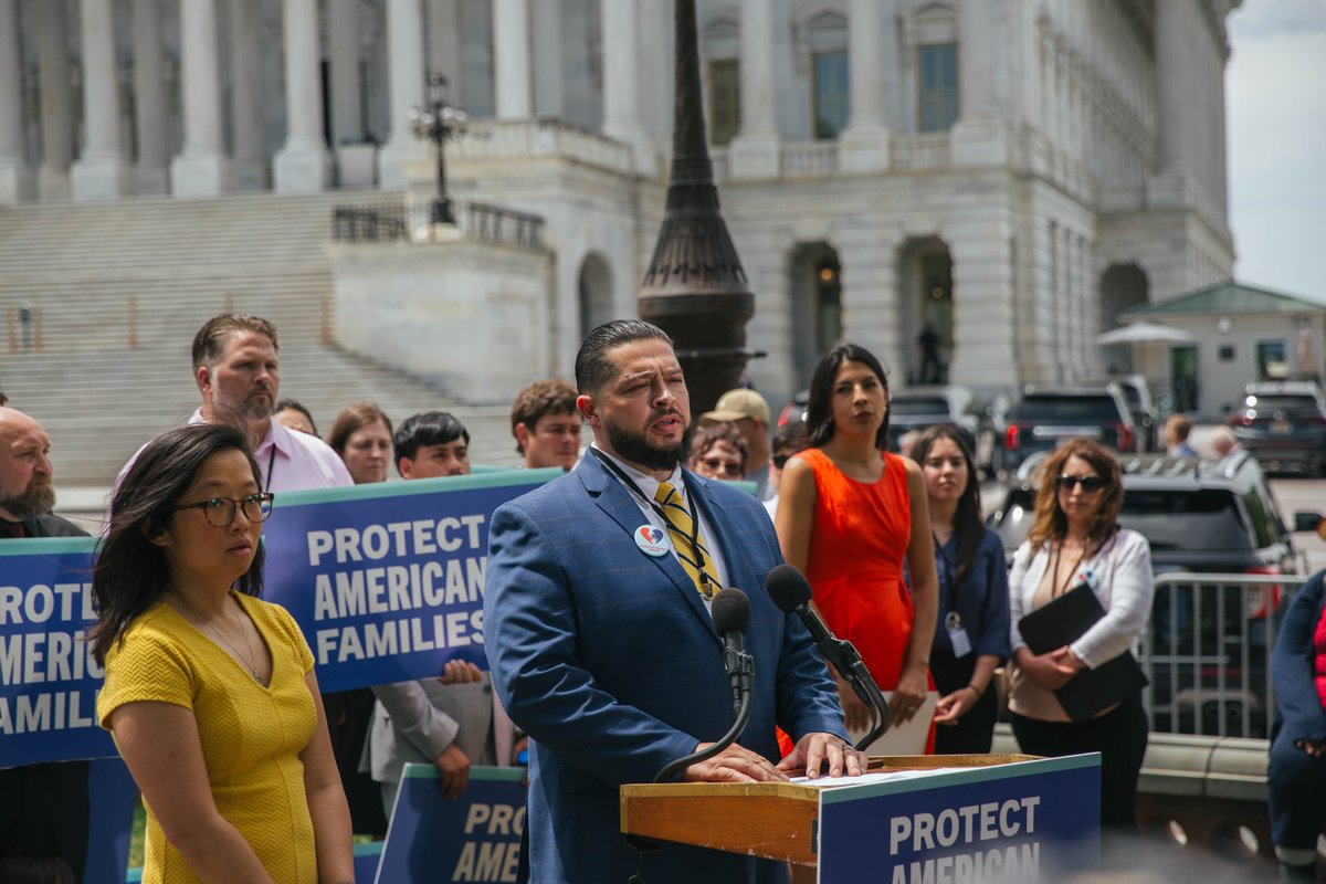 .@amerifamsunited’s Gerardo: “I've missed countless milestones of memories that my children have gone through. President Biden, please listen to us. We know that you can use your authority to protect and reunite American families like mine.” #ProtectAmericanFamilies