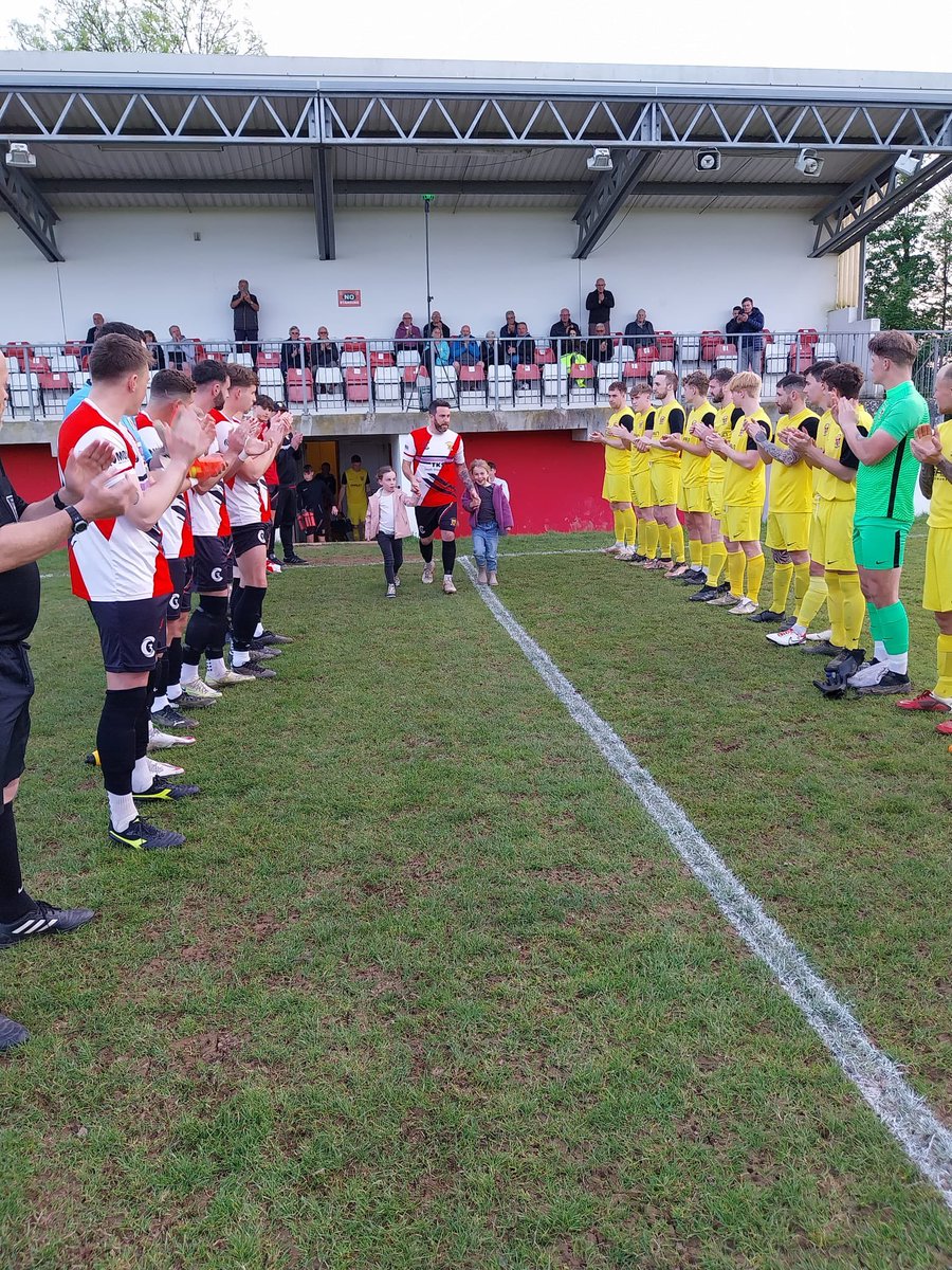WadebridgeTown's tweet photo. Fantastic celebration for @Creski88 here on #ChrisReskiMatchDay #Take2 as the #1stTeam host The #PastyMen  

🆚 Home to @CallyTownFC 
🏆 @swpleague
📅 Wednesday 08/05/24
📍 Bodieve Park, PL27 6EA
🕒 19:45

#utbb #OurClubIsYourClub #wadebridge #OurChrisIsYourChris https://t.co/X5J59RFVqn