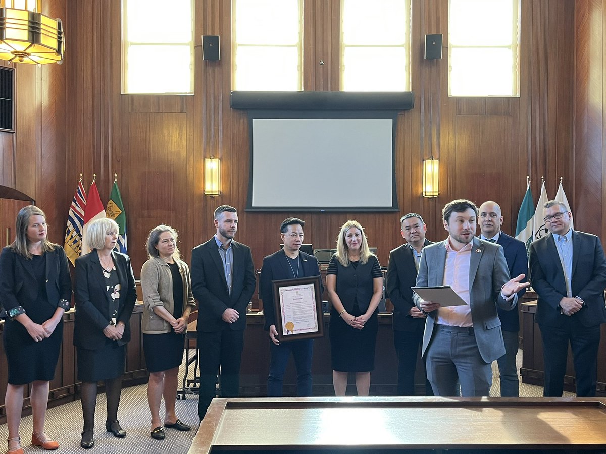 Honoured to declare May as #JewishHeritageMonth in the City of Vancouver!

Vancouver's Jewish community has greatly shaped our city's culture and history. Thank you for your invaluable contributions! Let's celebrate and honour your community's legacy not just today, but every