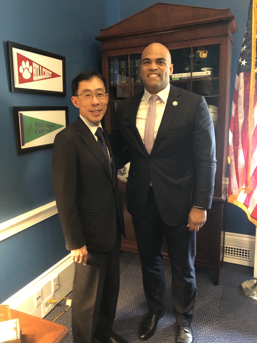 Japan and the US are leaders in finding solutions to key global issues. From renewable energy to high-speed rail, I am grateful for @RepColinAllred's continued support for deepening our cooperation. - Congressional Minister @TomoakiIshigaki