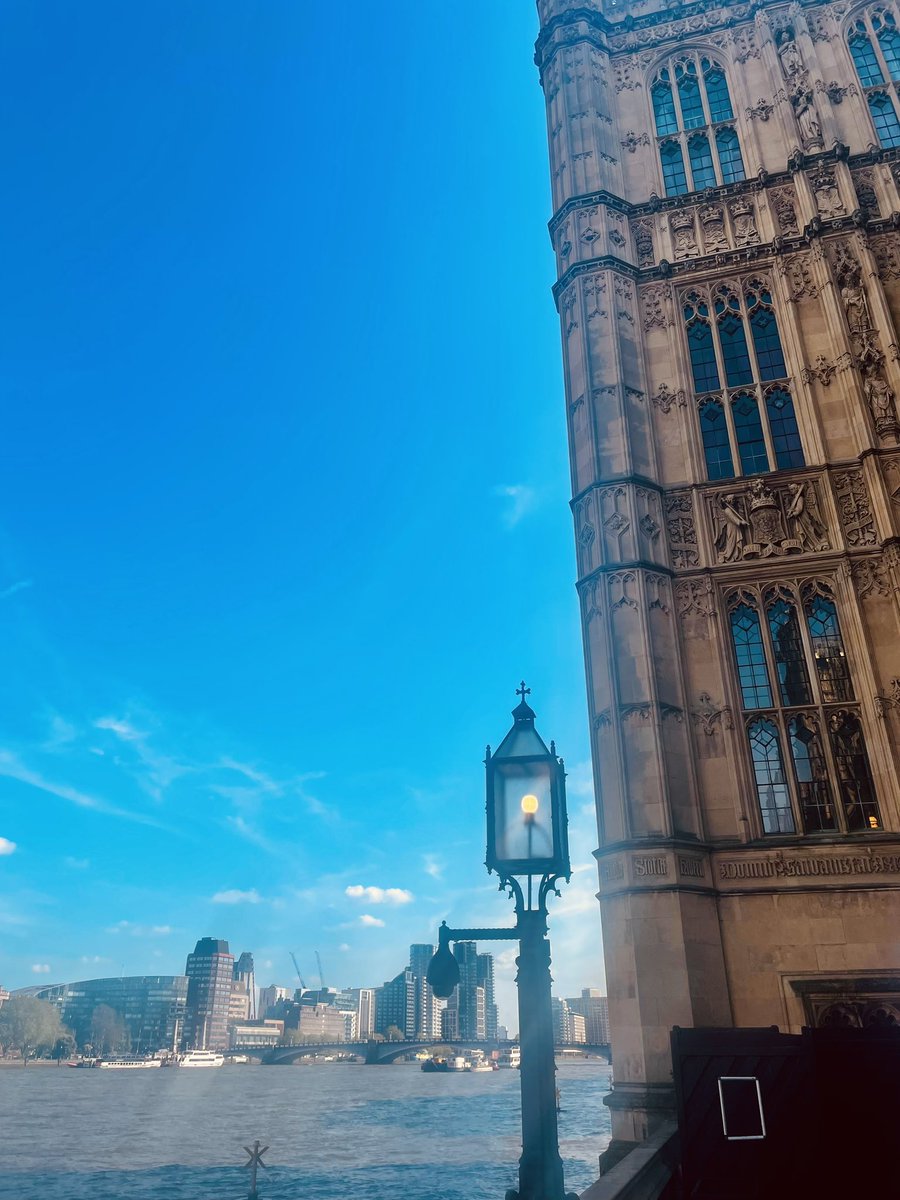 Wonderful afternoon at the House of Lords with @HOPE4TC #socent celebrating  @innovateuk @ESRC @HealthyAgeingUK Challenge. Great to hear about the positive impact the programme and 242 funded projects have had on healthier later lives. #socinn #techforgood #healthyageing