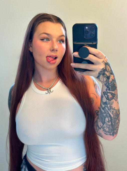 getting my other hand tatted tomorrow 😛😛😛😛😛😛😛😛 https://t.co/9oI67iK85E