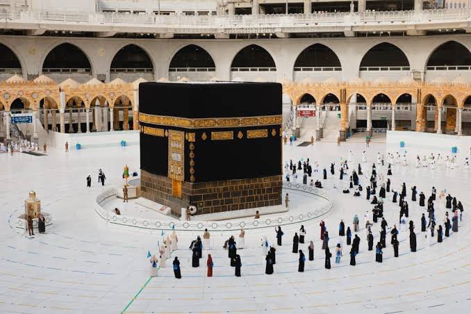 First Hajj with your parents or with your spouse?