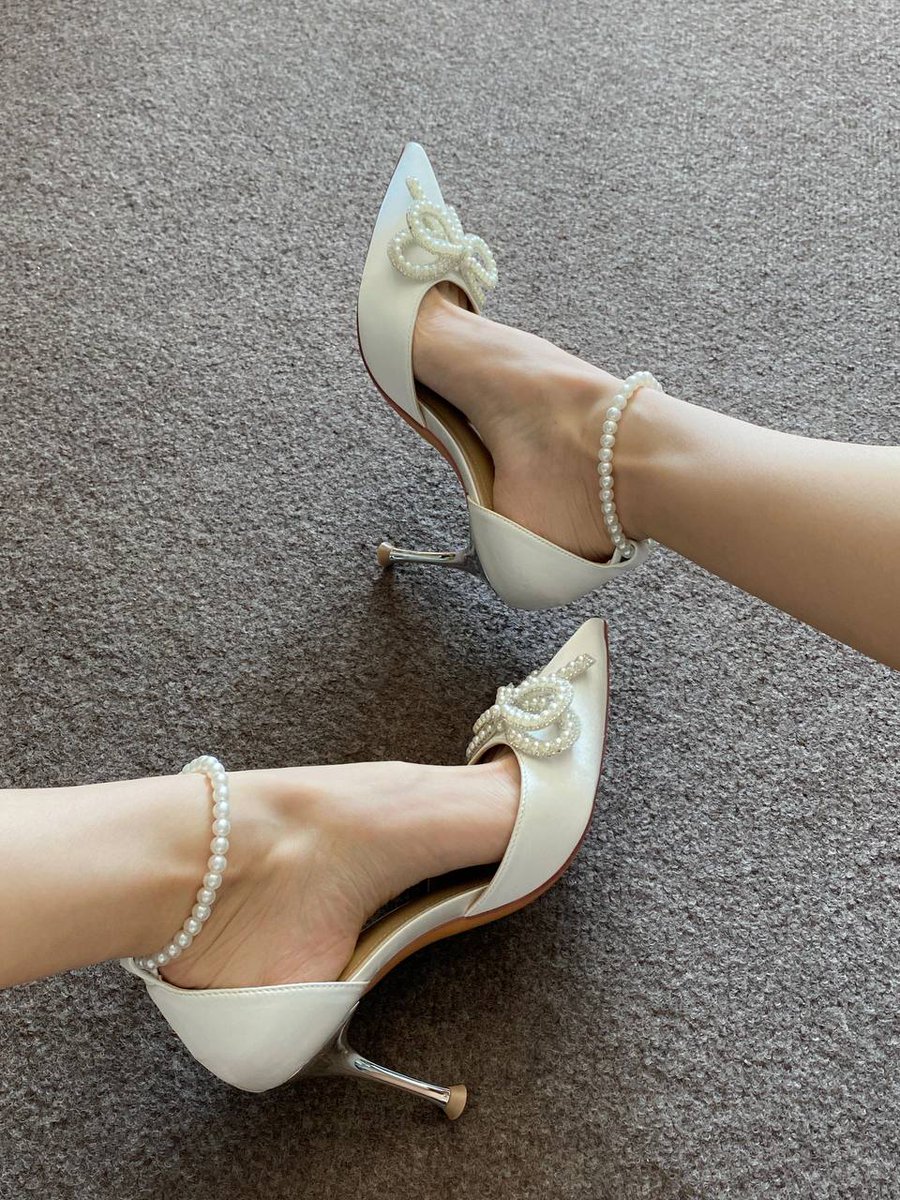 Ela47501931's tweet photo. Stepping into confidence with every stride! 💪 #HeelGoals https://t.co/V5PWCw4pwK