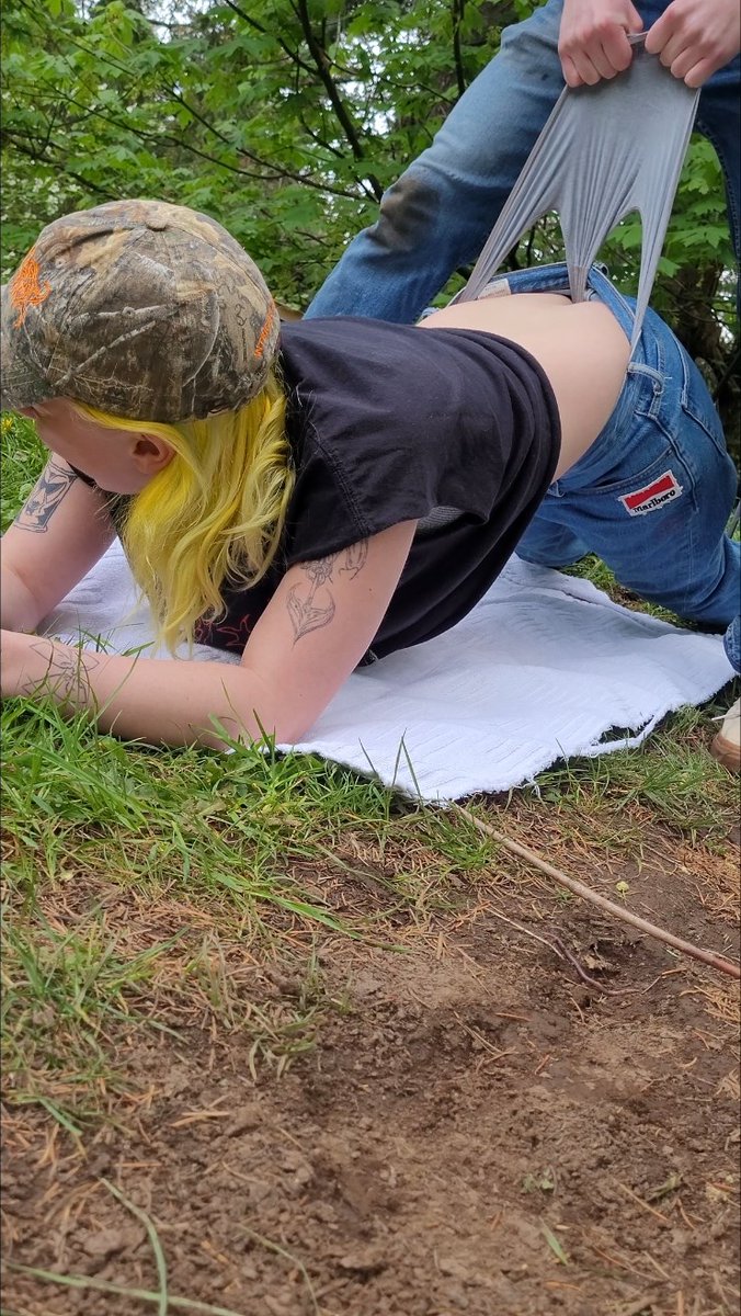 Happy wedgie wednesday! New content coming soon
#wedgie #wedgiewednesday