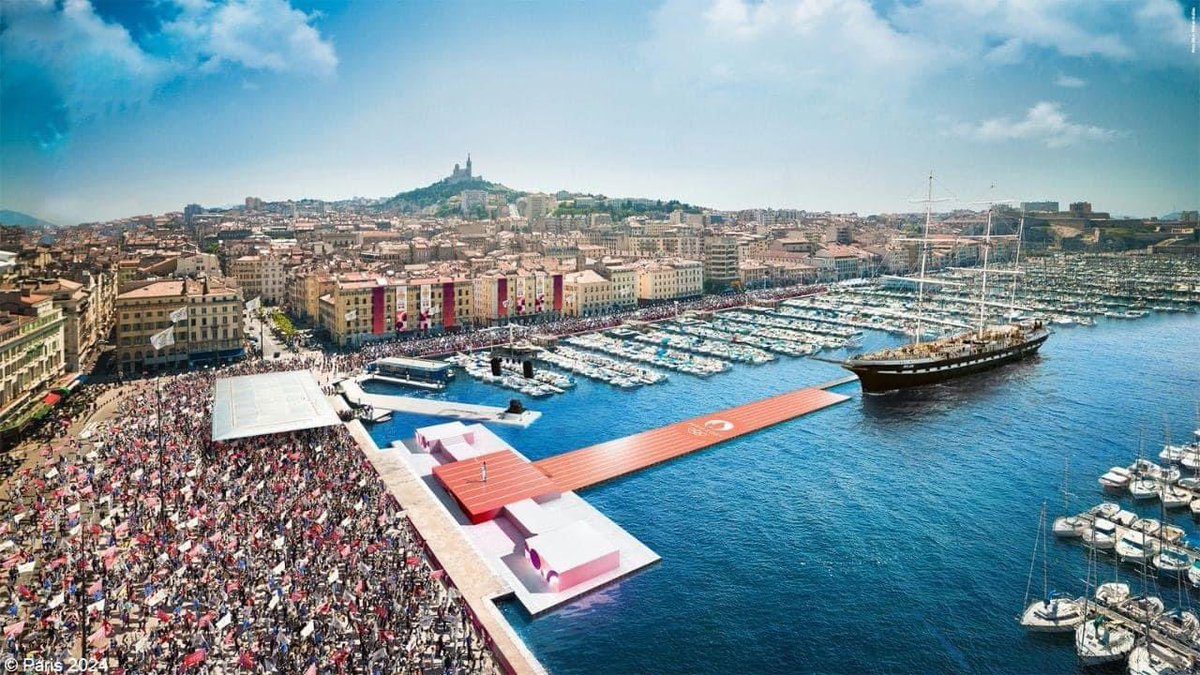 Quel beau message d’unité avec 150000 personnes réunies à la cérémonie d'accueil de la flamme olympique, qui a débarqué à Marseille à bord du trois-mâts Belem et sillonnera la France jusqu’à Paris. Ce qui nous rassemble sera toujours plus fort que ce qui nous divise. #JO2024 🇫🇷