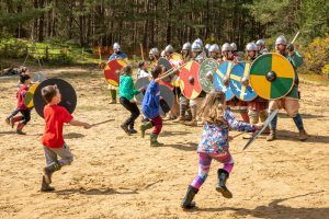 sdnpa's tweet image. Our annual Secrets of the Heath event is back and bigger than ever before!

Join us on 8th and 9th June for a fun filled weekend as we celebrate amazing lowland heaths on Hogmoor Inclosure.

Find out more here: buff.ly/448xtOn 

#HelpYourHeaths #HeathlandsReunited