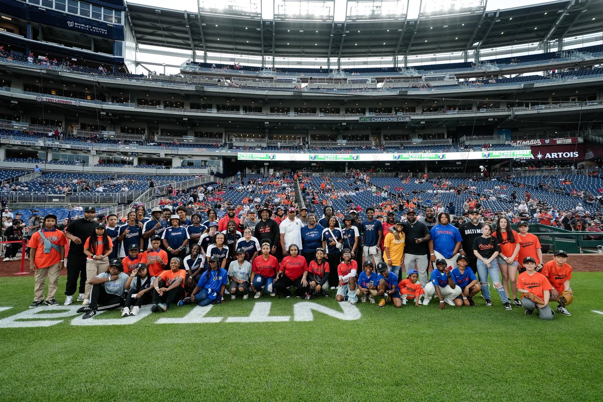 Cities 🤝 Connected (Nike RBI version) The @Nationals and @Orioles celebrate their joint commitment to youth baseball and softball access with both @MLBRBI programs on the field at #NatsPark