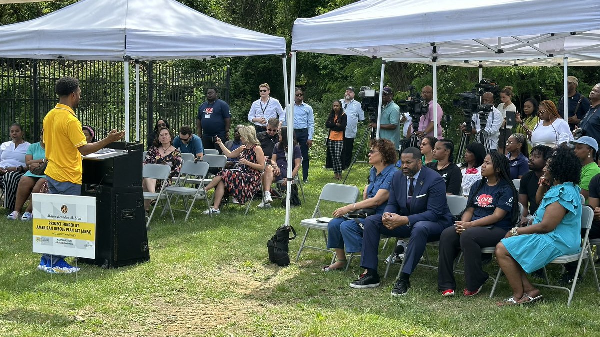.@MayorBMScott is preparing to break ground on the new Towanda Aquatic Center. Nearly $15 million in ARPA funding has been committed to this @RecNParks project and the upcoming Coldstream Aquatic Center.