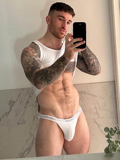 Birthday Promo Now On 🎁🍾🎈 https://t.co/3x6d7ZPEFy https://t.co/aRWF5GsZ7P