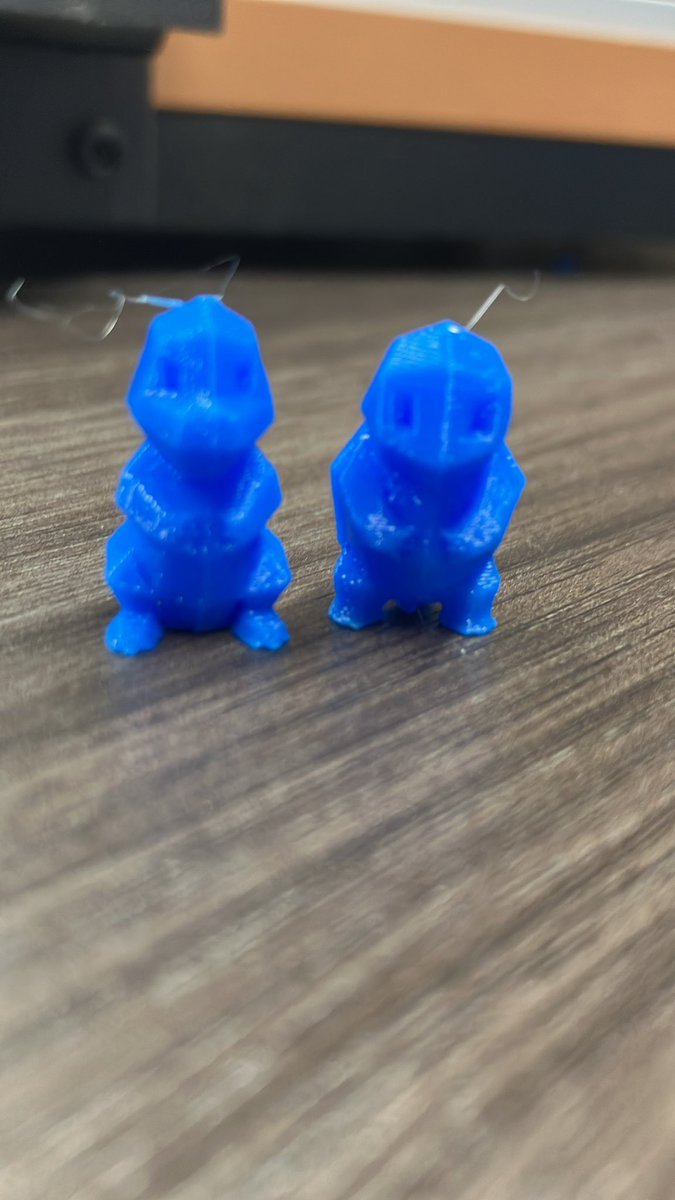 More 3D prints at <a href="/OLE_Leopards/">Leonard Elementary</a>! I think @mrsdlovesb00ks will be a 3D Printing expert by the end of the year🤓 The library is coming up with super creative ways to use their #Dremel printer! #KISDelemtech