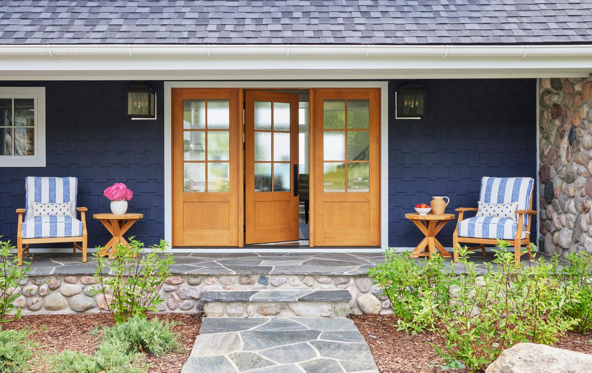 These are the top #curbappeal updates for #2024 according to experts  

zurl.co/2Sks
 
#ChrisAustin #RealEstate #WindermereSandpoint #Seattle #WeAreWindermere #AllInForYou #Windermere