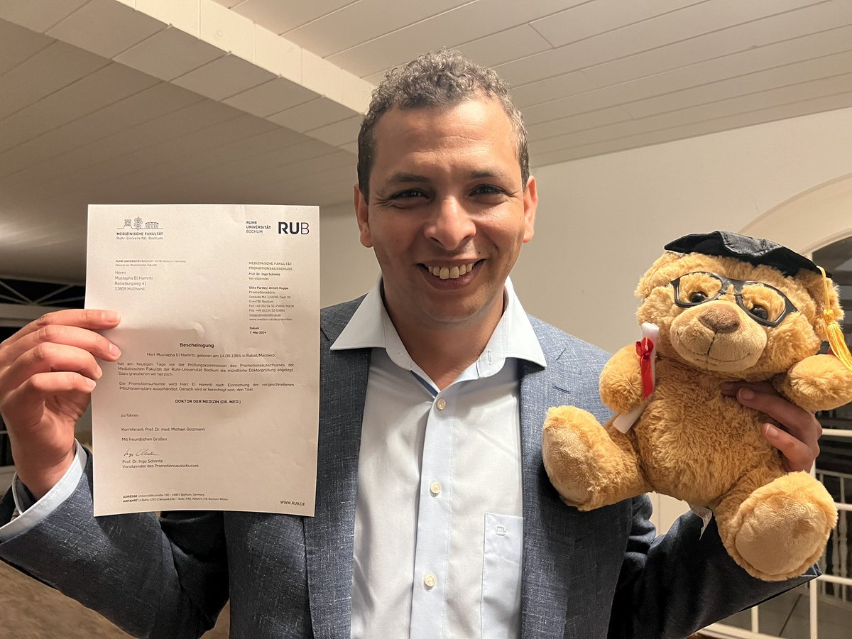 I successfully completed my second doctoral thesis in Germany yesterday with the grade 'Summa cum laude' 🤩🤩 #EPeeps The doctoral program in electrophysiology is truly enjoyable. Many thanks to @Phiso_de @chris_sohns @MBraunEP @MoneebKhalaph @VanessaSciacca_ @HdzNrw…