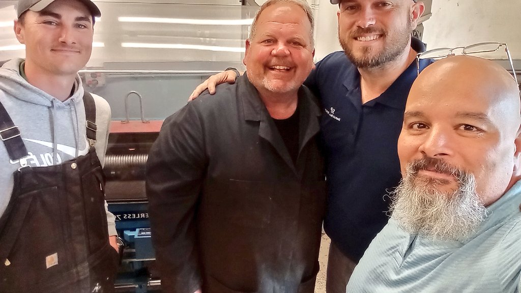 Great morning today learning more about <a href="/SIPGrinders1902/">Simplex-Ideal-Peerless</a> from <a href="/MikeRollinsSIP/">Mike Rollins</a> At the home of Mike and Dave Techs at Spring Meadow CC.
#Foreverlearning