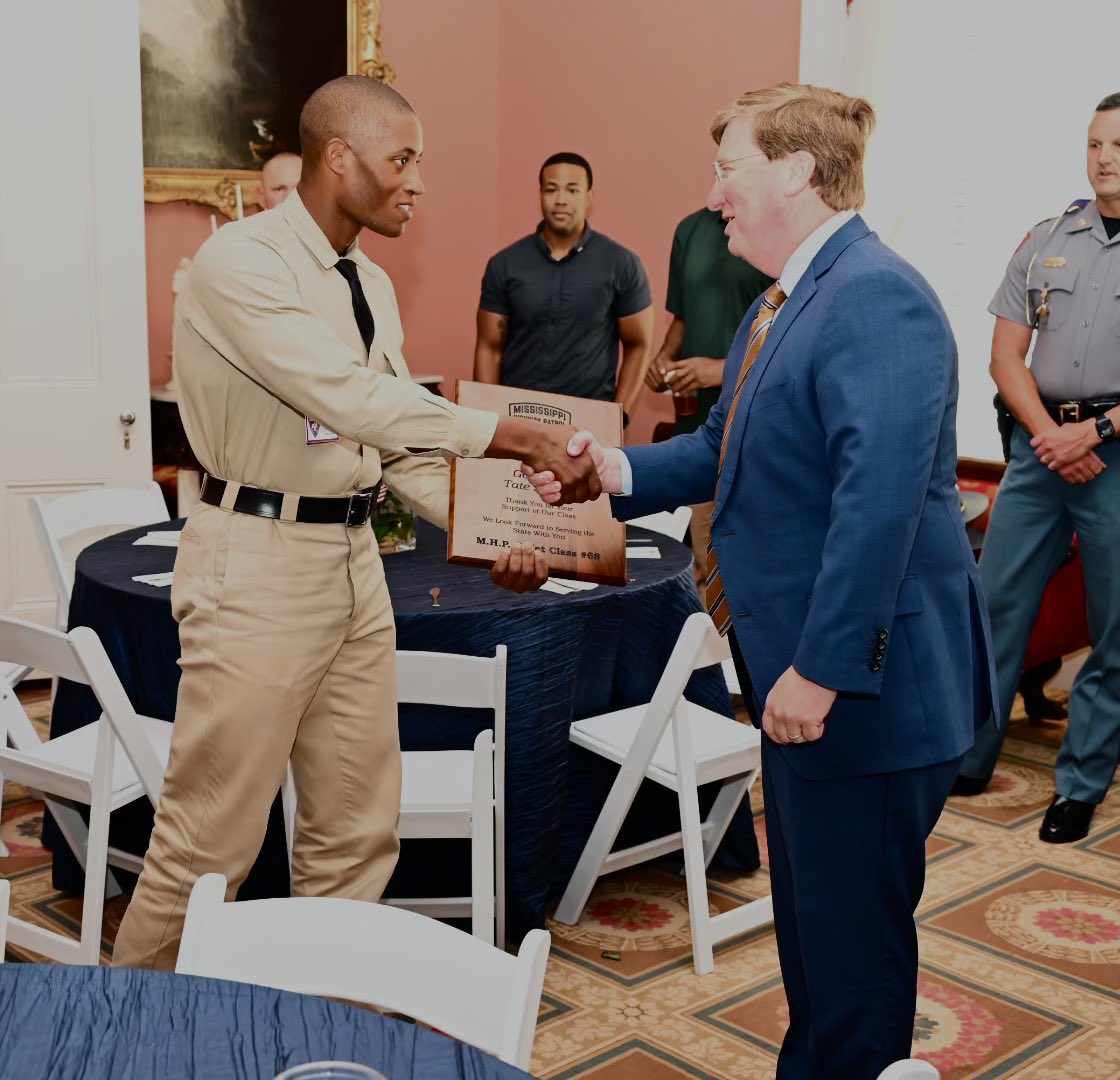 Honored to host Cadet Class 68 at the Governor’s Mansion to celebrate their upcoming graduation!  They’ll do a great job protecting and serving Mississippians all across our state. Thanks to you and your families for sacrificing to keep us safe!