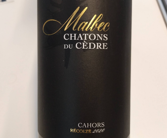 Selon la célèbre sommelière Véronique Rivest ce vin rouge de Cahors reste parmi les meilleurs achats à faire à la SAQ, et il y est en rabais à moins de 15 $ actuellement, en ligne et en magasin hippovino.com/vins/rouges/ch… 😊🍷🍷