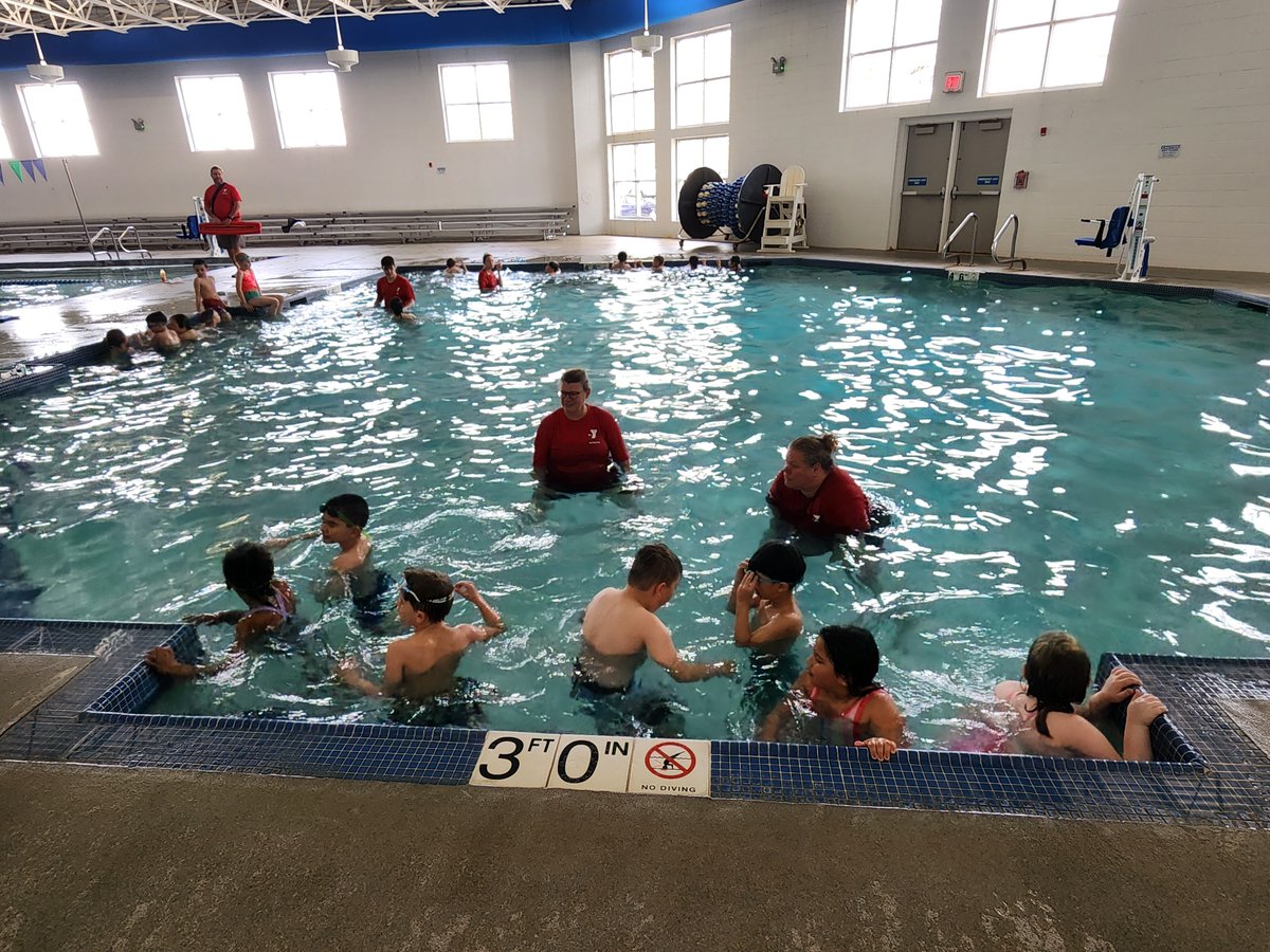 HUGE thank you to the GenevaLakes YMCA Aquatics Dept. for allowing our 2ndGraders to be a part of their free swim program!YMCA Aquatics Dept is ALWAYS thinking about water safety b/c they're passionate about teaching kids to swim&be safe around water to help prevent drowning.