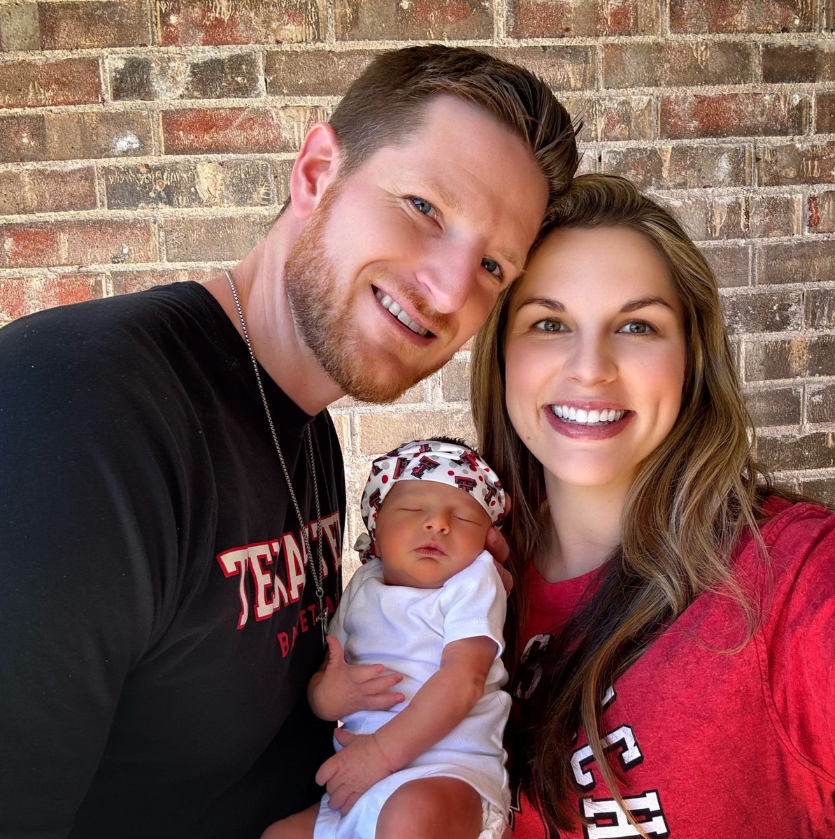 Help us welcome Keylynn Barnwell to the Red Raider family and congratulate Emily and @CoachLuke137! #TTW | #WreckEm