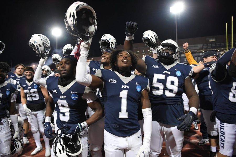 #AGTG blessed to receive an offer from the university of New Hampshire! @CoachScottJames @CHCCoachWard #8