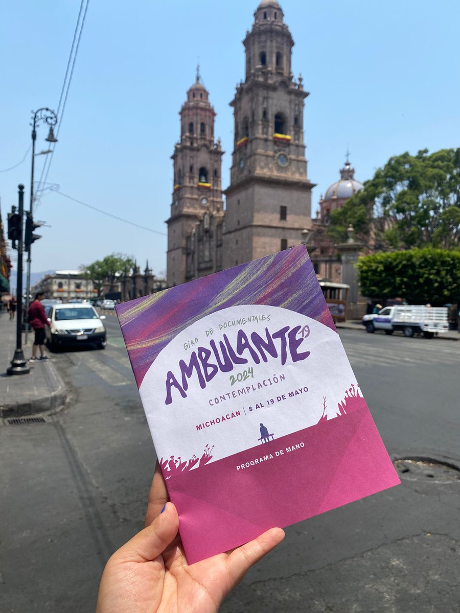 ¡Ya llegamos a Michoacán! 🌞🎊🍃🌺 Nos vemos desde hoy y hasta el 19 de mayo en Morelia, Zamora, Uruapan y Pátzcuaro con más de 30 funciones y actividades especiales. 🔽 Descarga el programa de mano: bit.ly/4dxVX7U #Contemplación #AmbulanteMichoacán