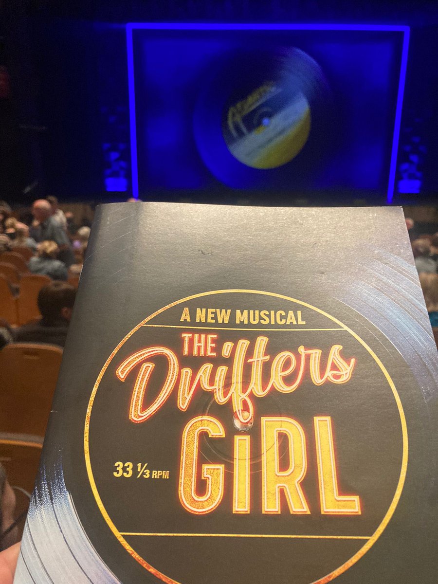 We have @bev_harri5 out tonight at @theCentre for @thedriftersgirl ……review to follow #gifted
