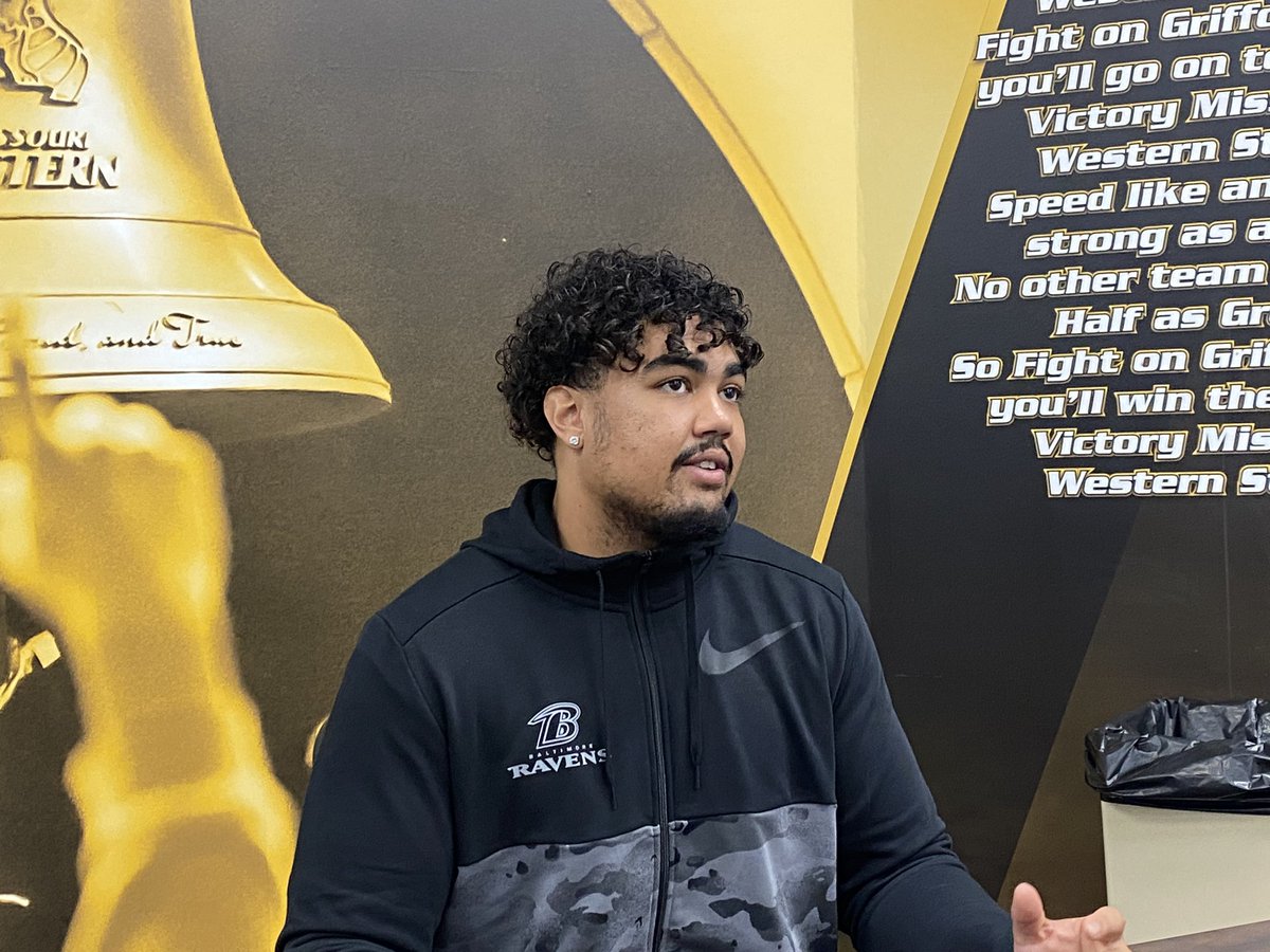 Just spoke with former Missouri Western defensive lineman C.J. Ravenell (@CJRav) about his undrafted free agent contract with the Baltimore Ravens! 👀🏈 Hear from C.J. tonight on @KQ2SPORTS! @MWSU_Football @Ravens